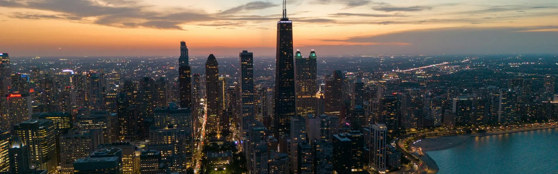 https://tammice.s3.amazonaws.com/prod/city/banners/38/019e708cd2ff7edabb4f84e6bedf8d2b/Chicago_5.jpg