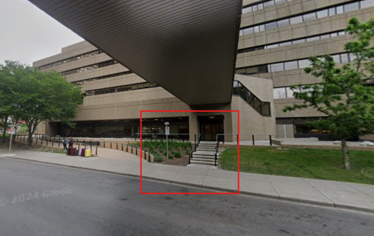 Harry Hays Building 미팅 장소.jpg