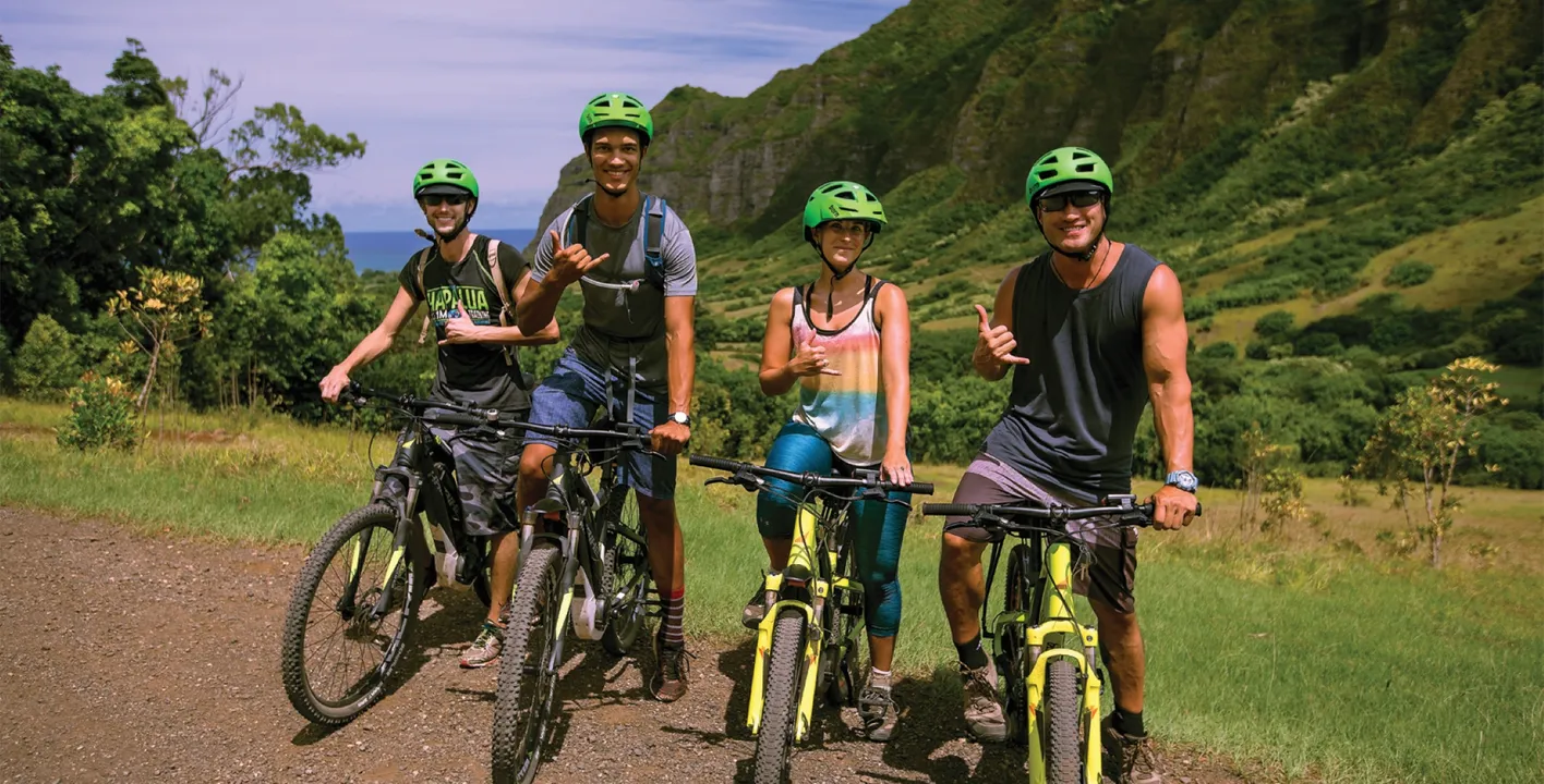 Recorrido en bicicleta eléctrica por el rancho de Kualoa (Hawai)
