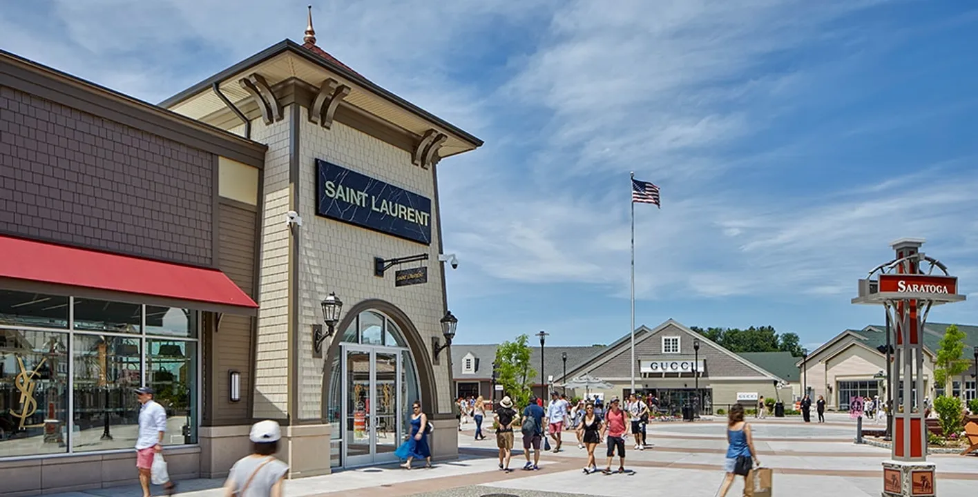 Autobús hacia y desde Woodbury Outlets