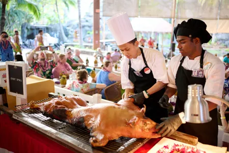 Polynesian Cultural Center: Ali Luau Package