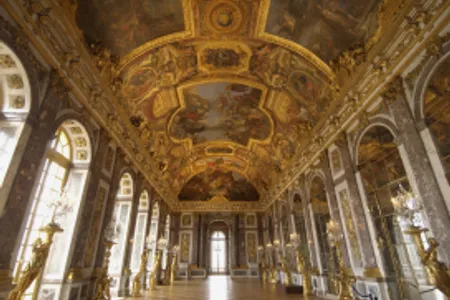 Palace of Versailles Audio Guide Tour + Round-Trip Transportation from Paris