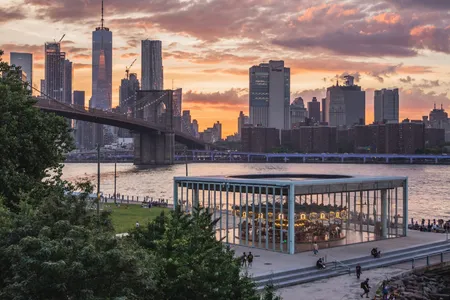 Paseo nocturno por Brooklyn Dumbo