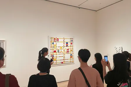 모마 소규모 한국어 도슨트 투어 (입장권 포함)